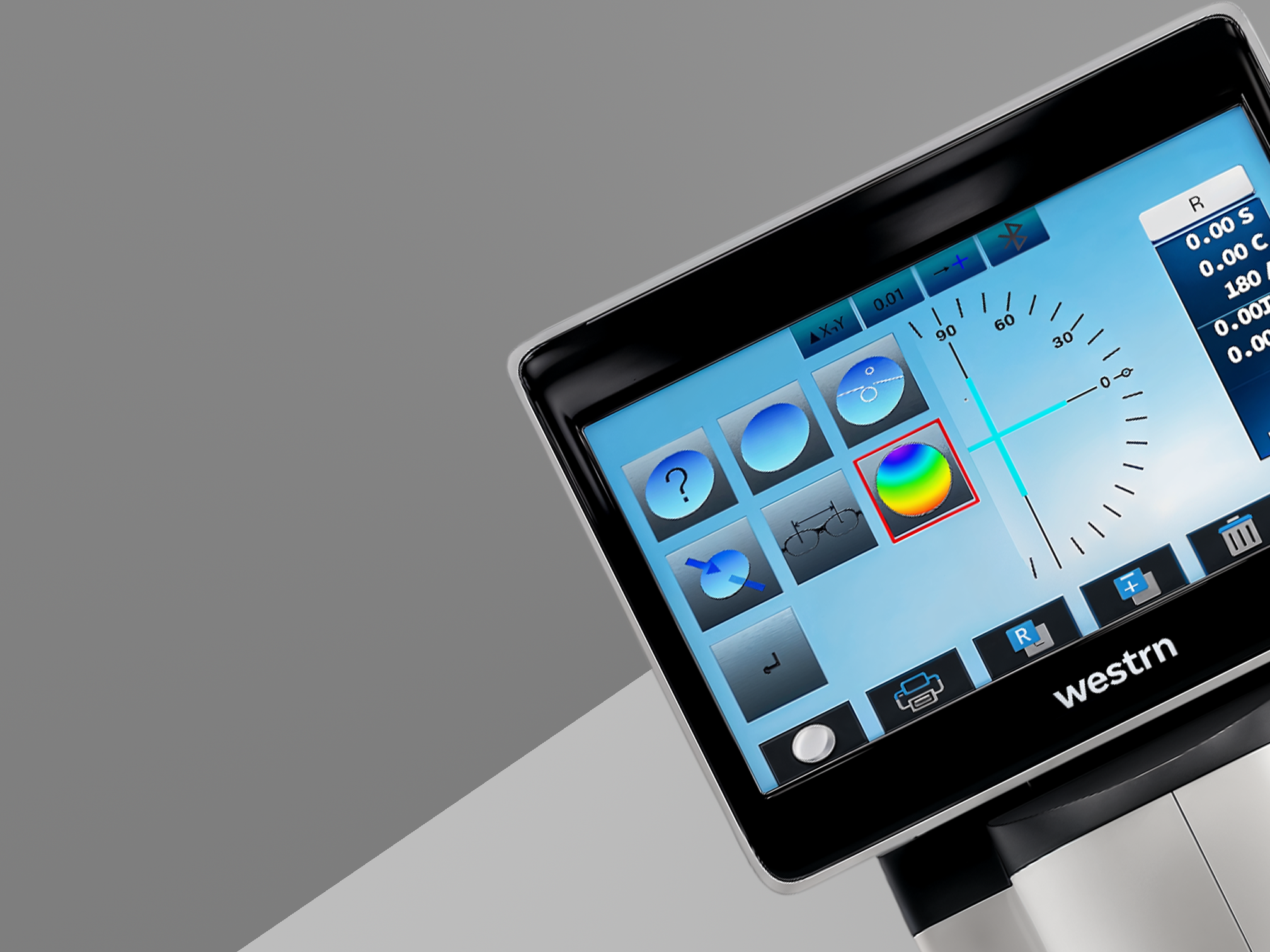 Brilliant 7” touchscreen delivers an intuitive and user-friendly interface.