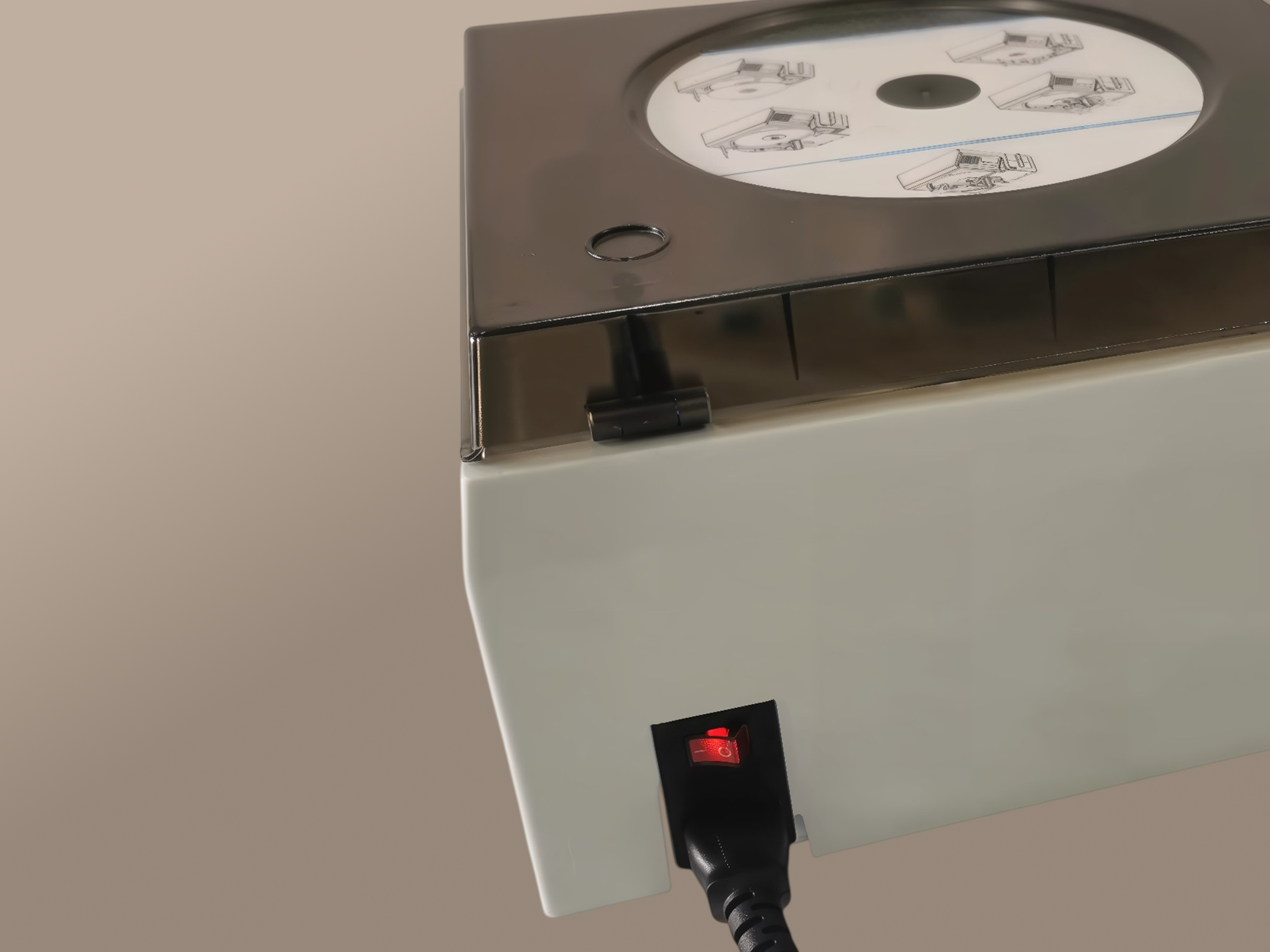 Direct vial filling feature simplifies pre-packing and prescription fulfillment processes.